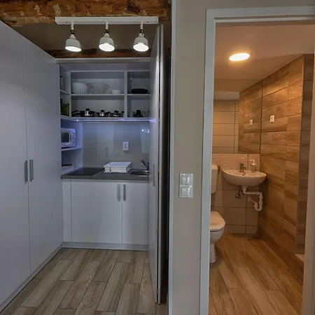 Charmantes Caesar Mit Terrasse By Interhome 아파트 시오포크