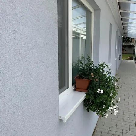 Charmantes Caesar Mit Terrasse By Interhome Apartman *
