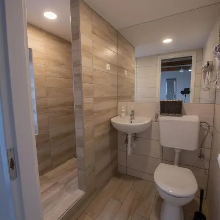 Apartman Charmantes Caesar Mit Terrasse By Interhome Siófok