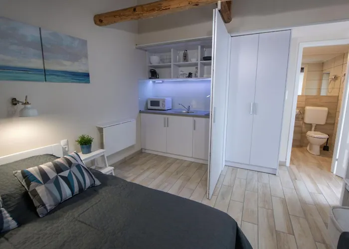 Charmantes Caesar Mit Terrasse By Interhome アパート